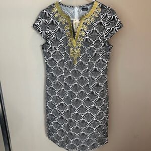 New Mud Pie Dress with Black Seashells and Gold Accent